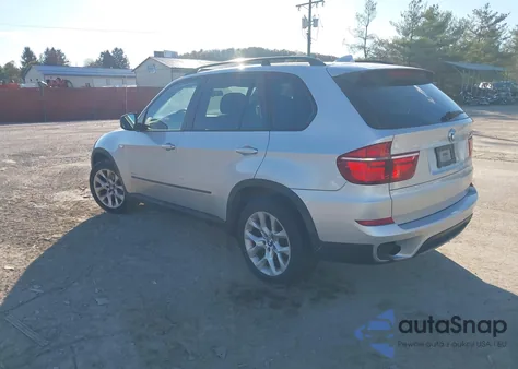 2011 BMW X5 xDrive35I/xDrive35I Premium/xDrive35I Sport Activity from USA, damaged, VIN 5UXZV4C59BL403496